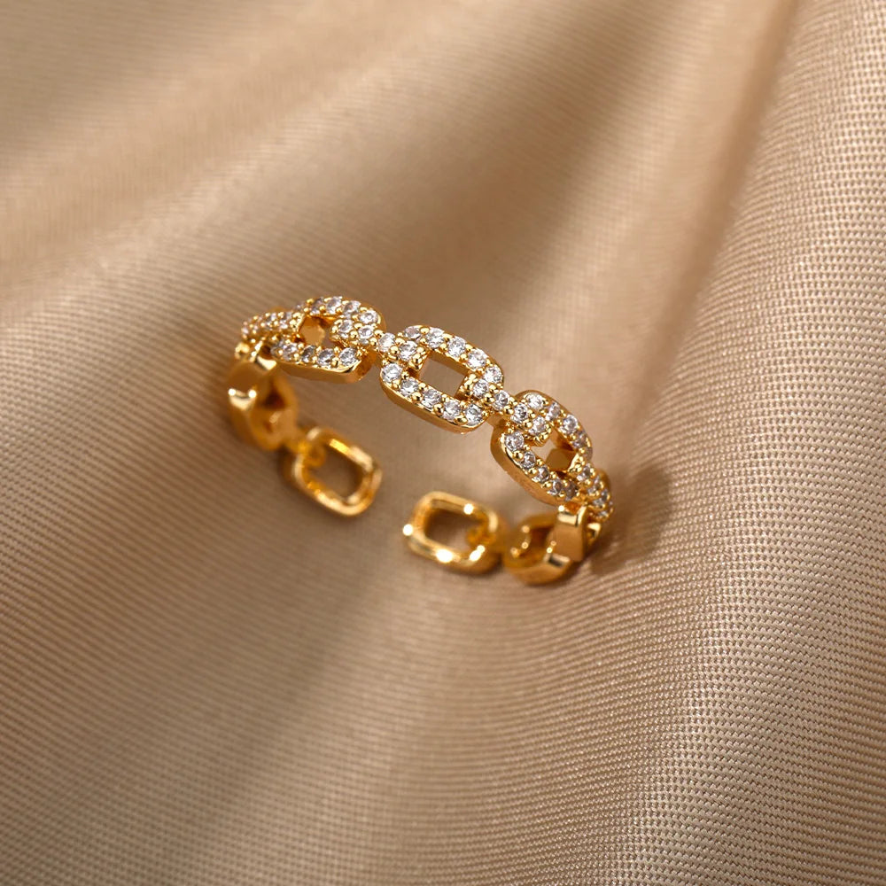 Anel Elo Zircônias Banhado em Ouro 18K