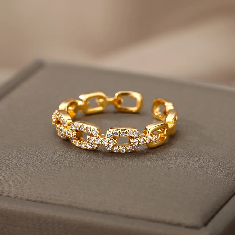 Anel Elo Zircônias Banhado em Ouro 18K