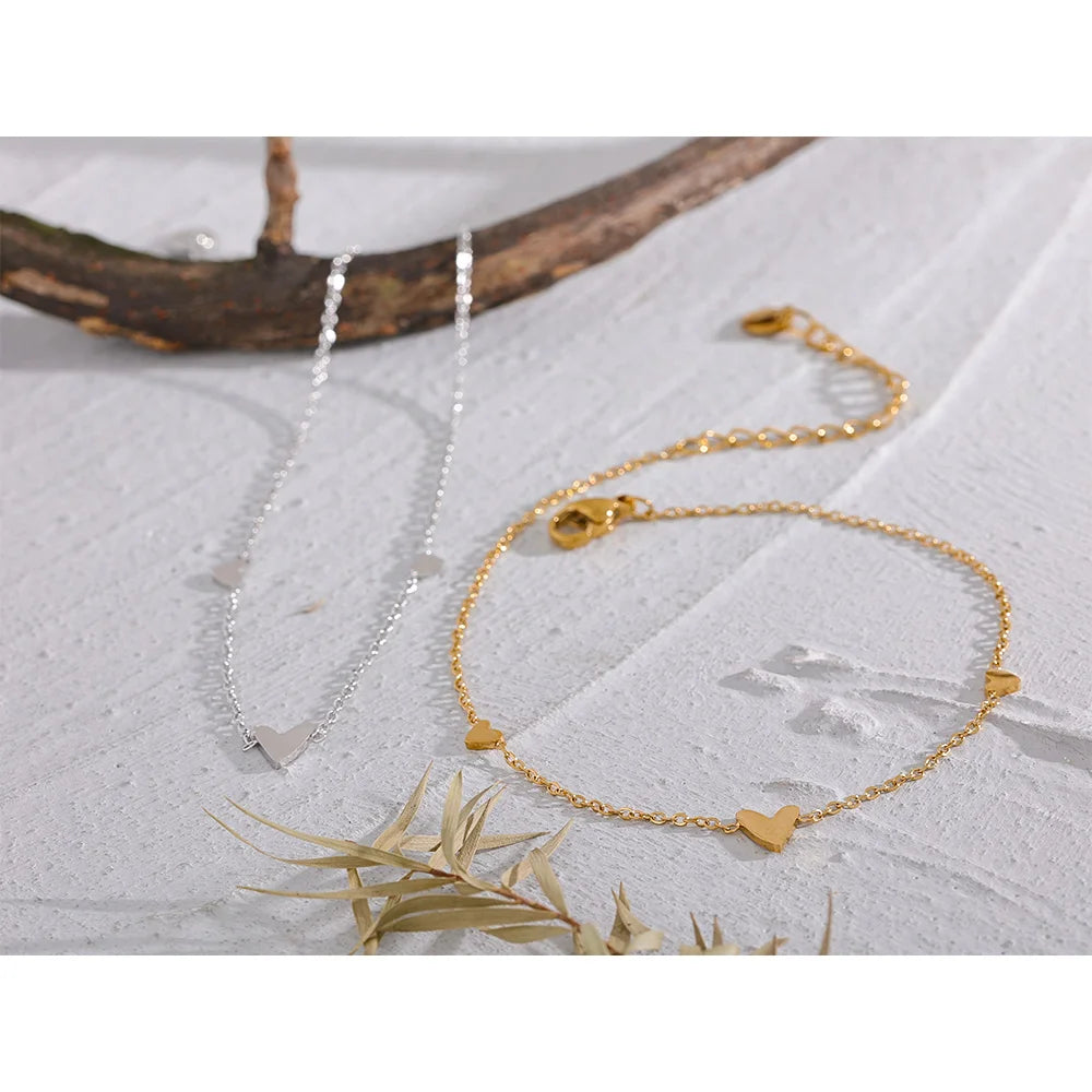 Tornozeleira Hearts Banhado em Ouro 18K