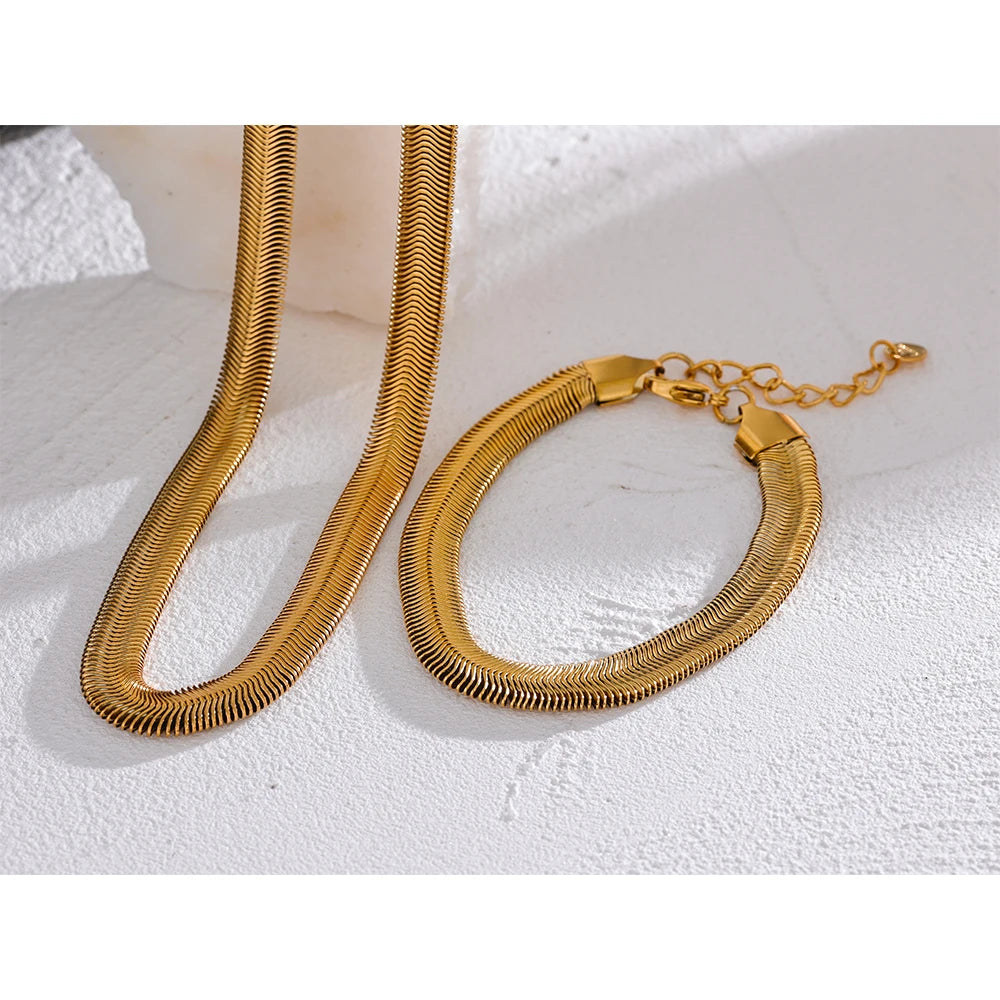 Colar Cobra Banhado em Ouro 18K