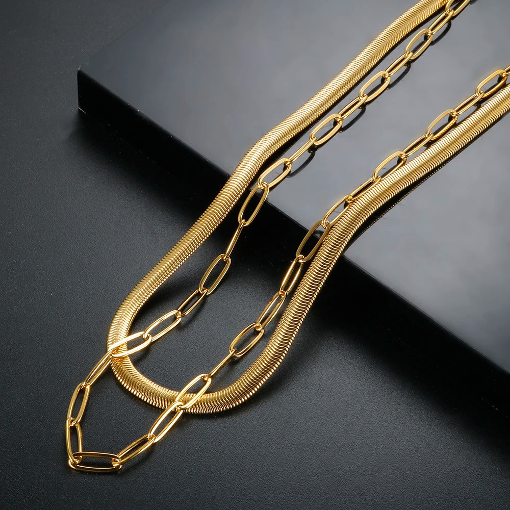 Colar Duplo Cobra e Elos Banhado em Ouro 18K