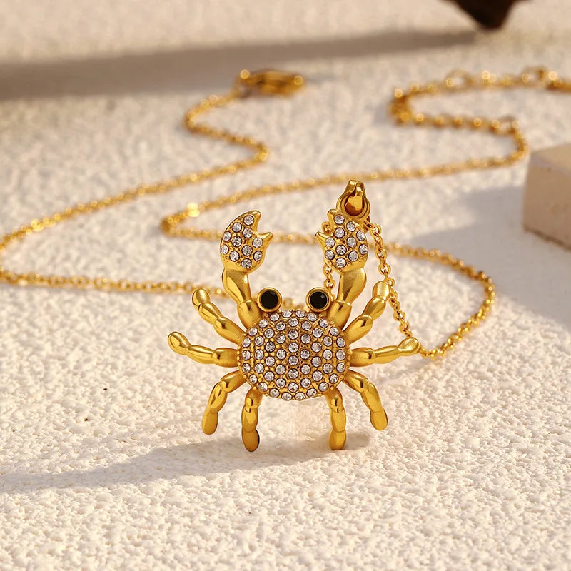 Colar Caranguejo Banhado em Ouro 18K