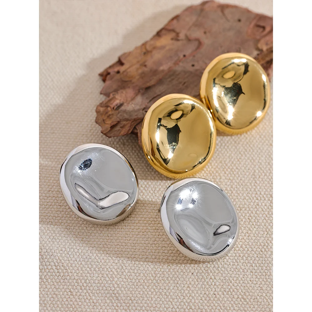 Brinco Minimalista Aurora Banhado em Ouro 18K