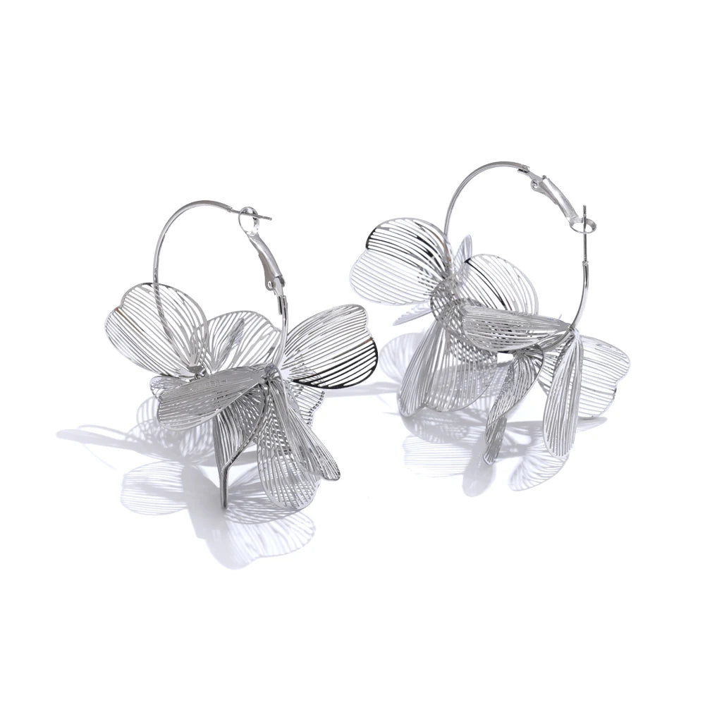 Brinco Argola Flower Banhado em Ouro 18K