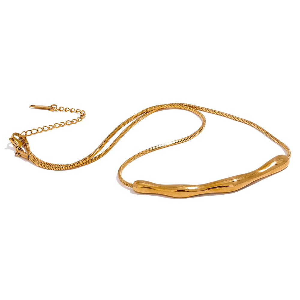 Colar Martelado Banhado em Ouro 18K