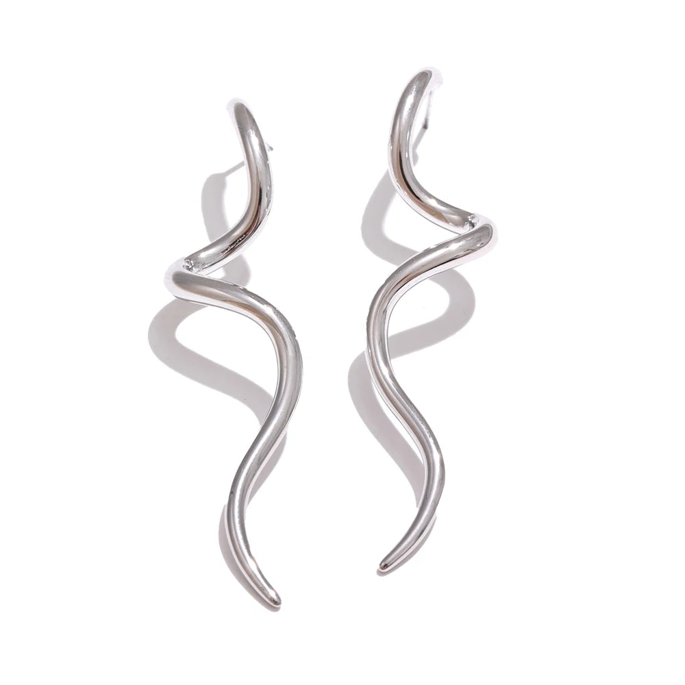 Brinco Aspiral Banhado em Ouro 18K