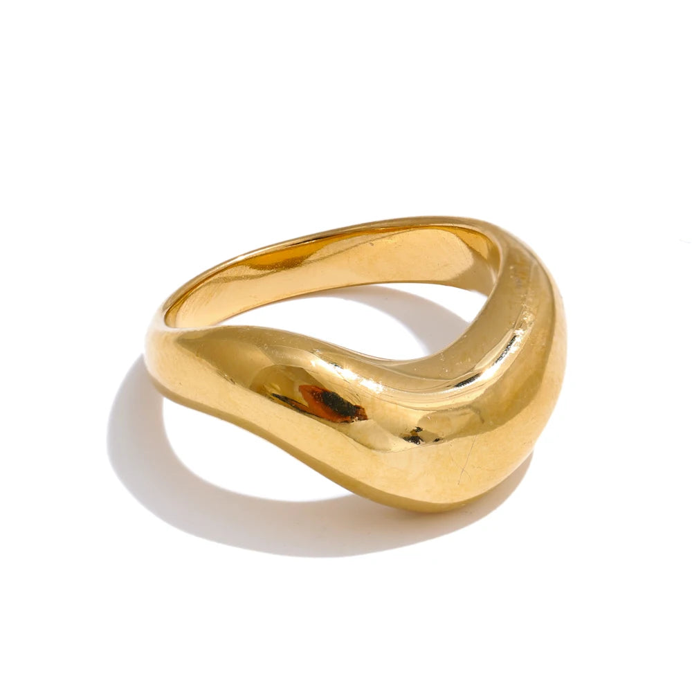 Anel Onda Dourada Banhado em Ouro 18K