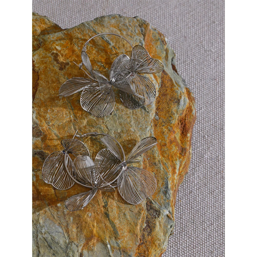 Brinco Argola Flower Banhado em Ouro 18K