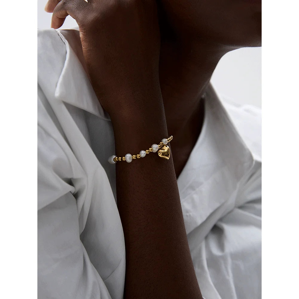Pulseira Bolinhas e Coração Banhado em Ouro 18K
