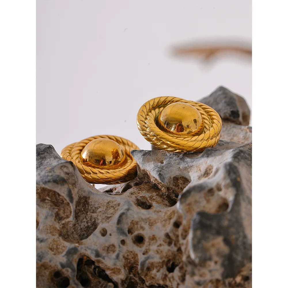 Brinco Júpter Banhado em Ouro 18K