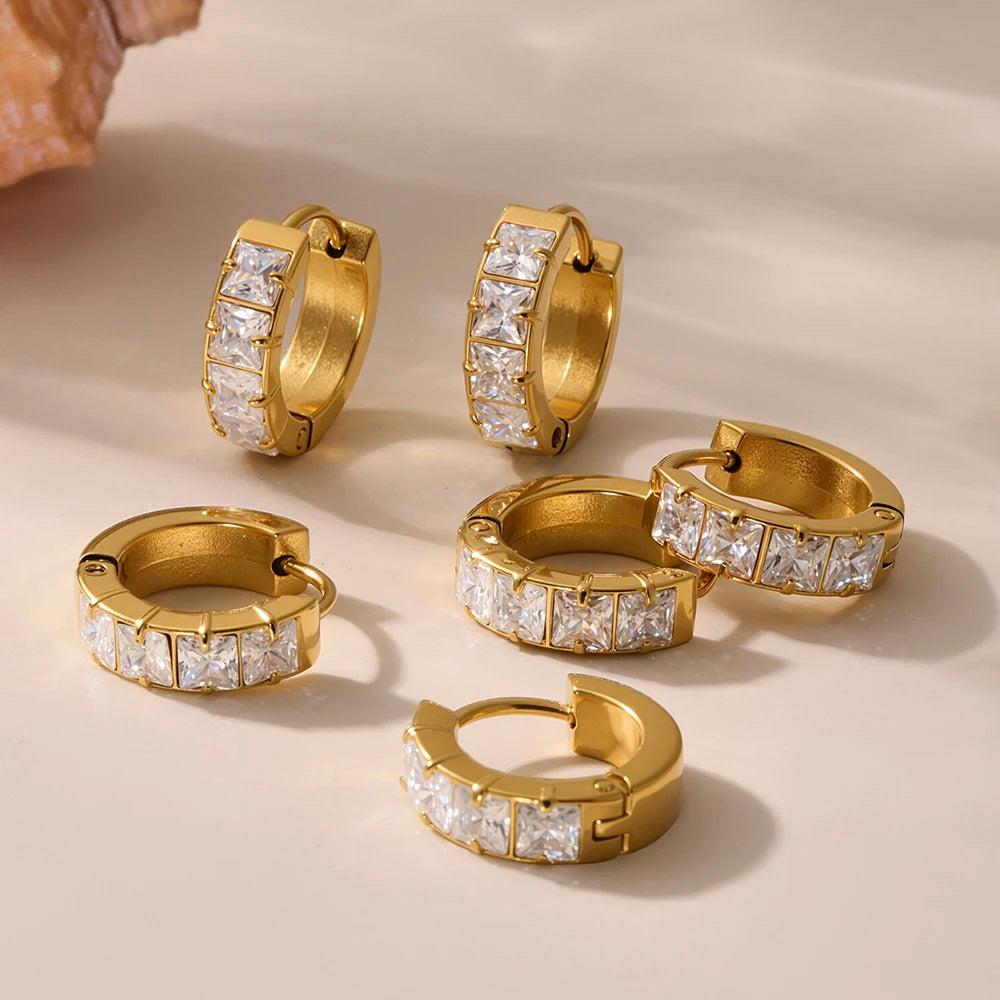 Brinco Argola Pedra Cubica Banhado em Ouro 18K