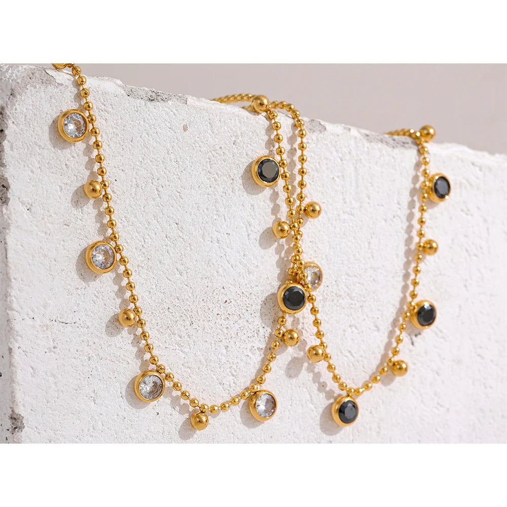 Colar Delicado Esferas Banhado em Ouro 18K