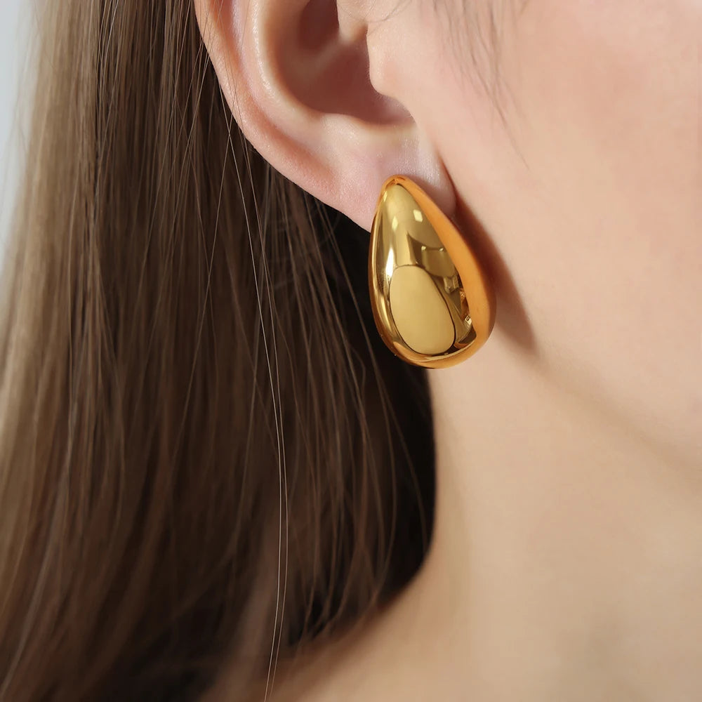 Brinco Gota Banhado em Ouro 18K