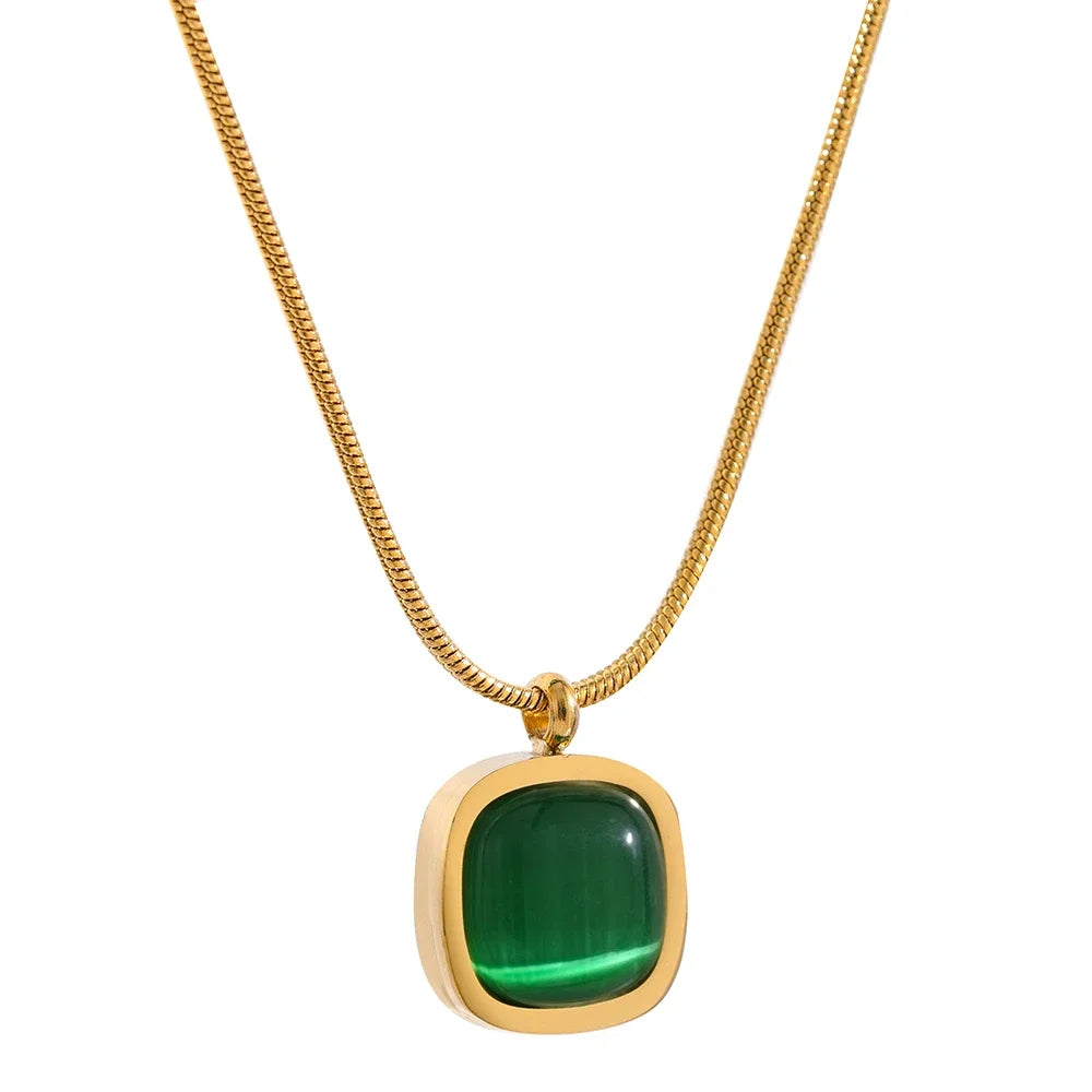 Colar Pingente Pedra Banhado em Ouro 18K