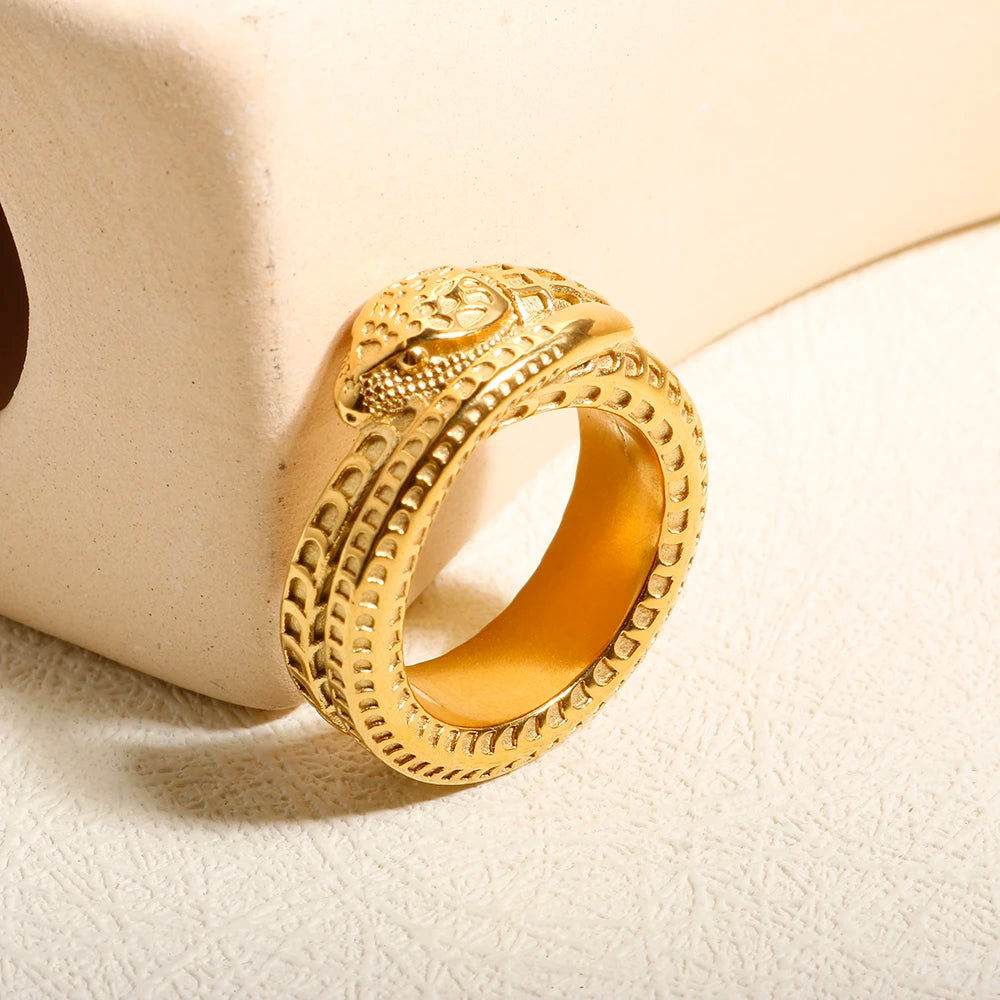Anel Serpente Banhado em Ouro 18K