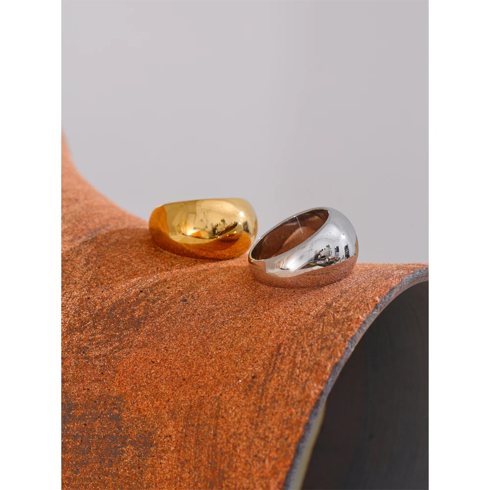 Anel Robusto Banhado em Ouro 18K