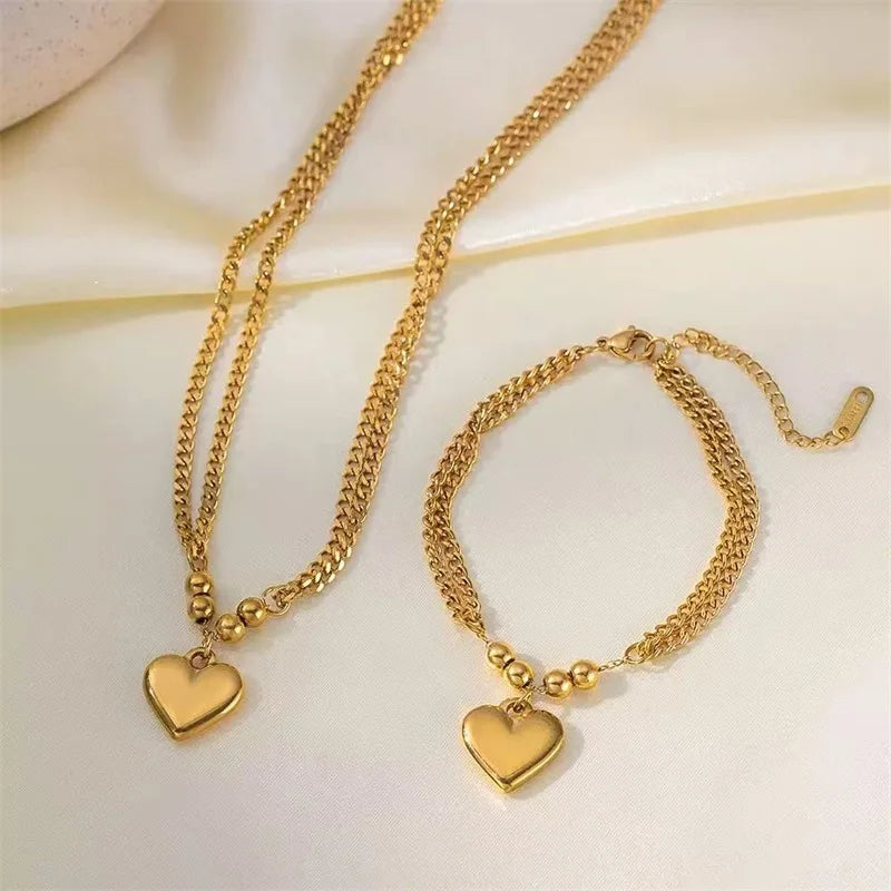 Conjunto Colar e Pulseira Coração Banhado em Ouro 18K