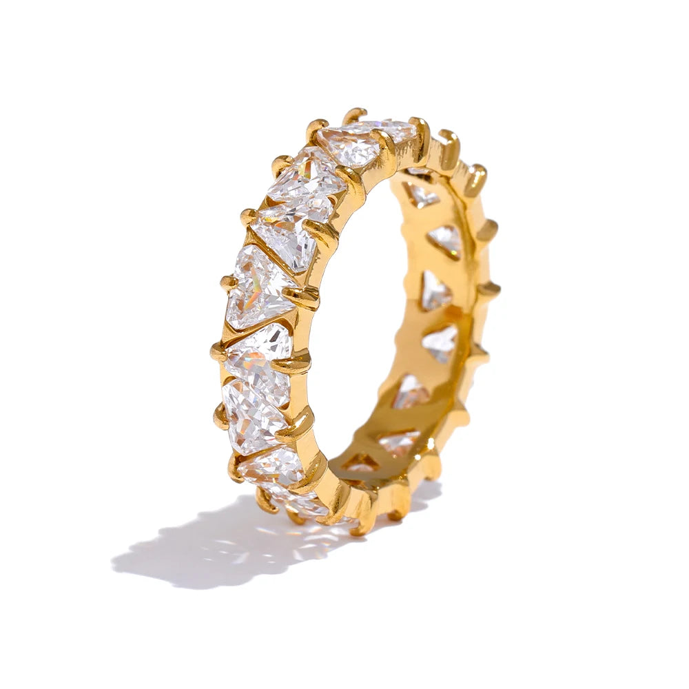 Anel Lux Zircônias Banhado em Ouro 18K