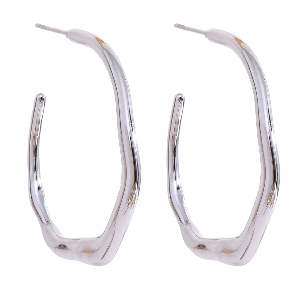 Brinco Minimalist Banhado em Ouro 18K