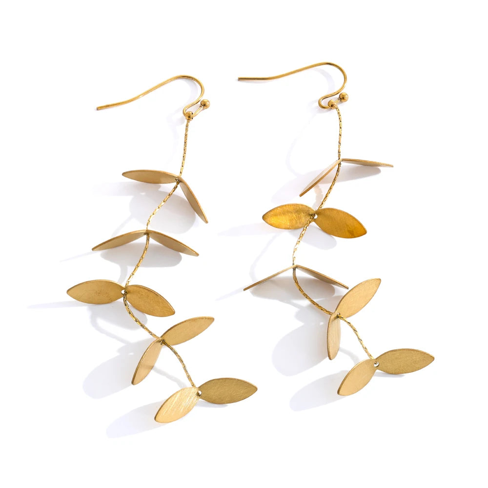 Brinco Folhas Banhado em Ouro 18K