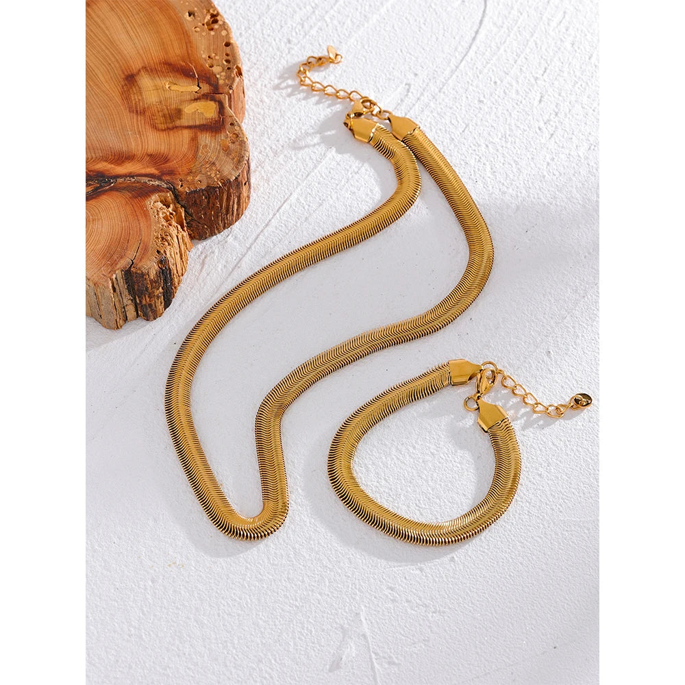 Colar Cobra Banhado em Ouro 18K
