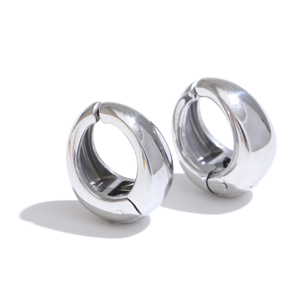 Brinco Clássico Argola Banhado em Ouro 18K