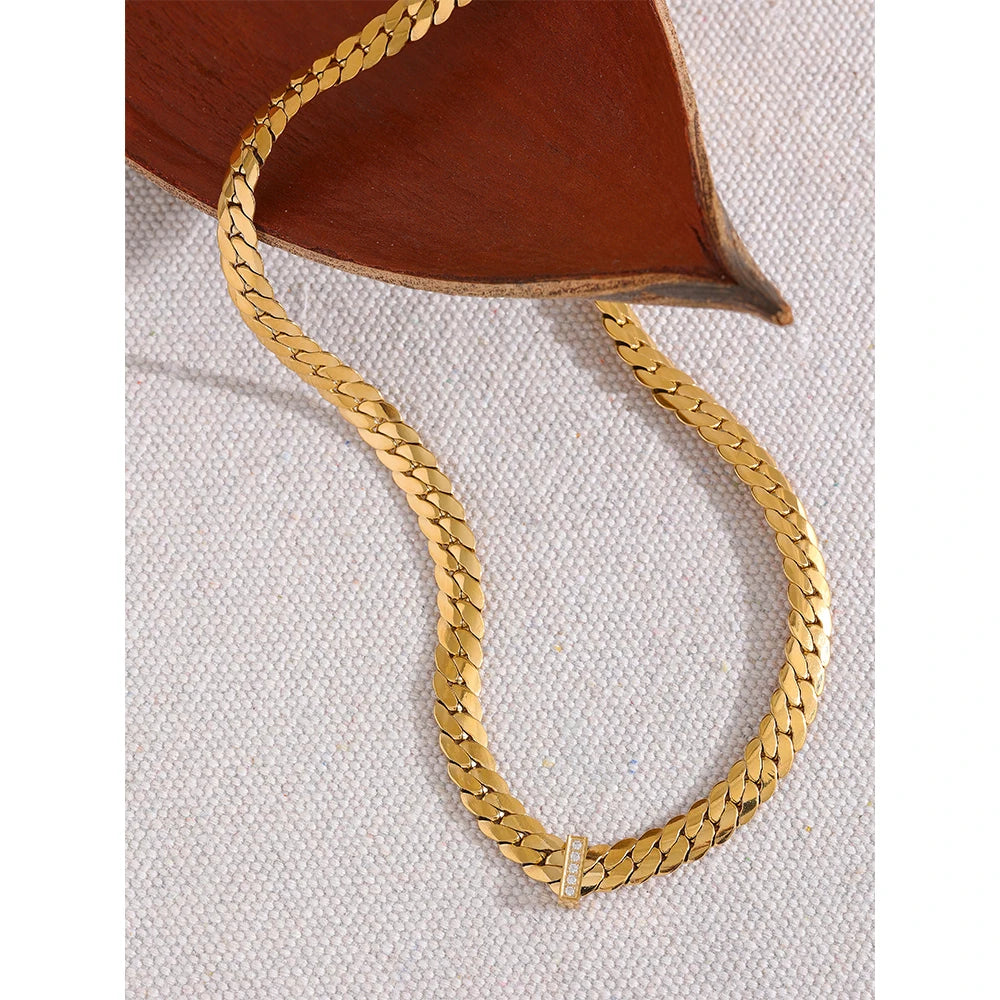Colar Corrente Amassada Banhado em Ouro 18K