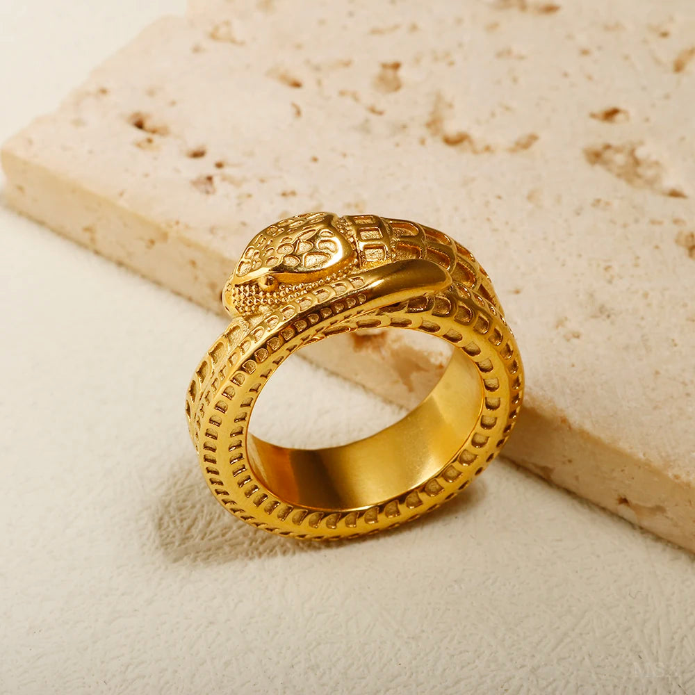 Anel Serpente Banhado em Ouro 18K