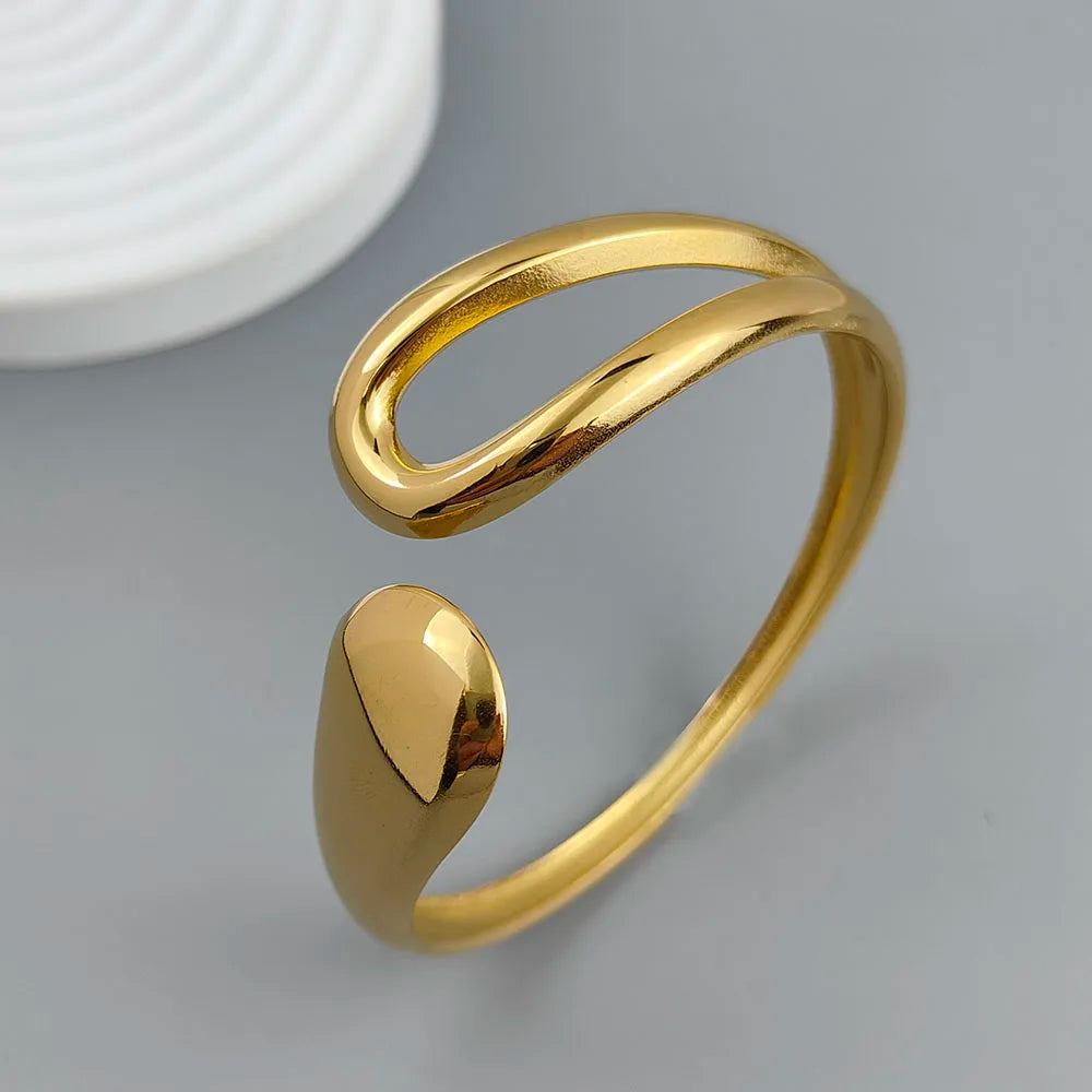 Bracelete Gota Vazada Banhado em Ouro 18K