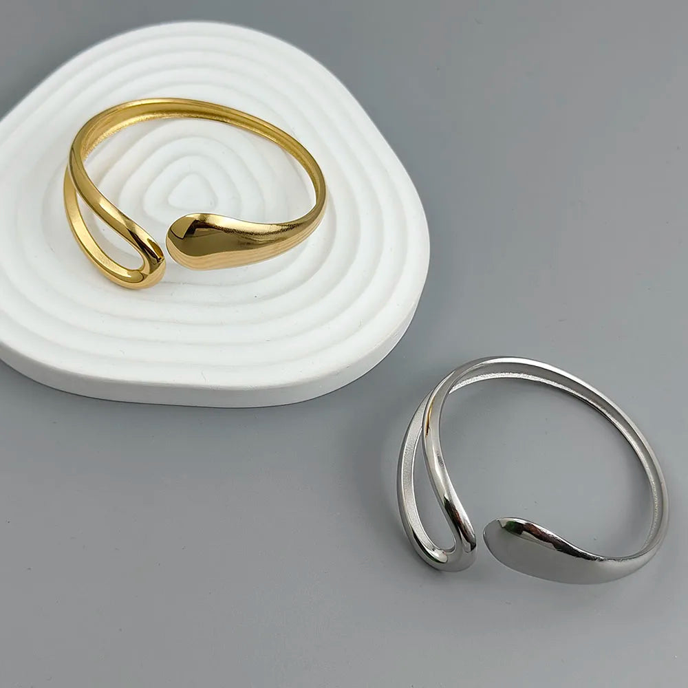 Bracelete Gota Vazada Banhado em Ouro 18K