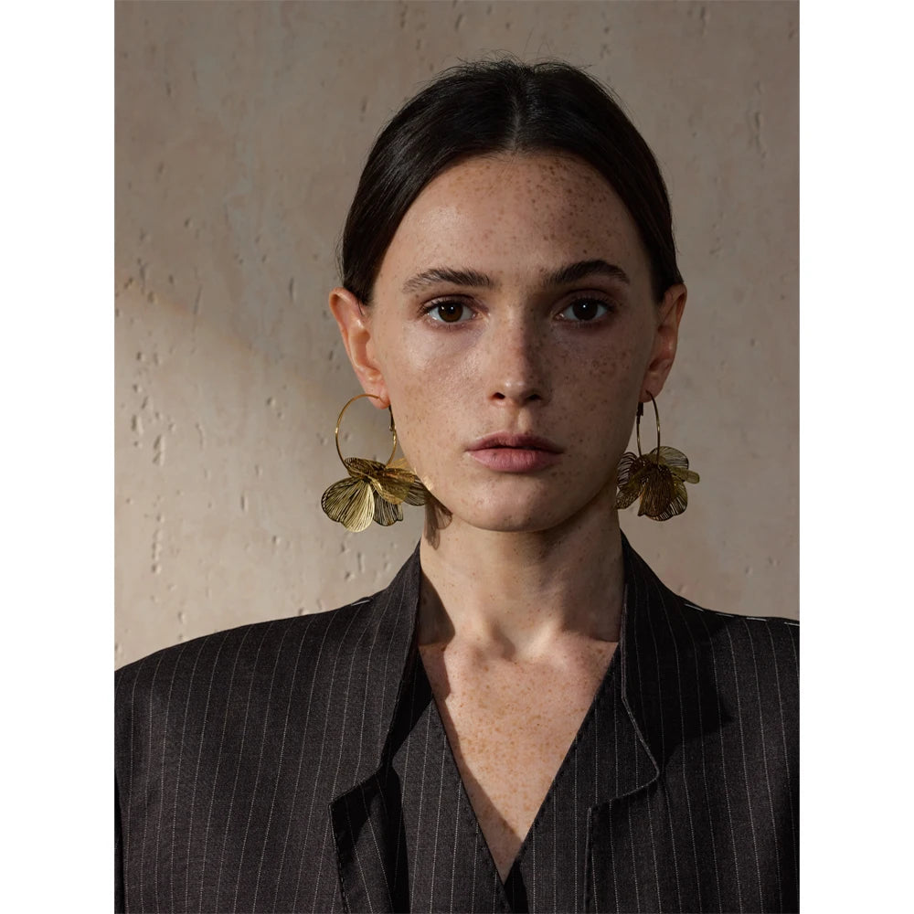 Brinco Argola Flower Banhado em Ouro 18K
