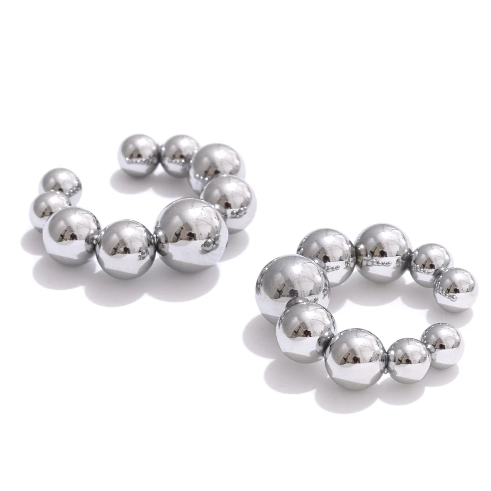Brinco Piercing Fake Esferas Banhado em Ouro 18K