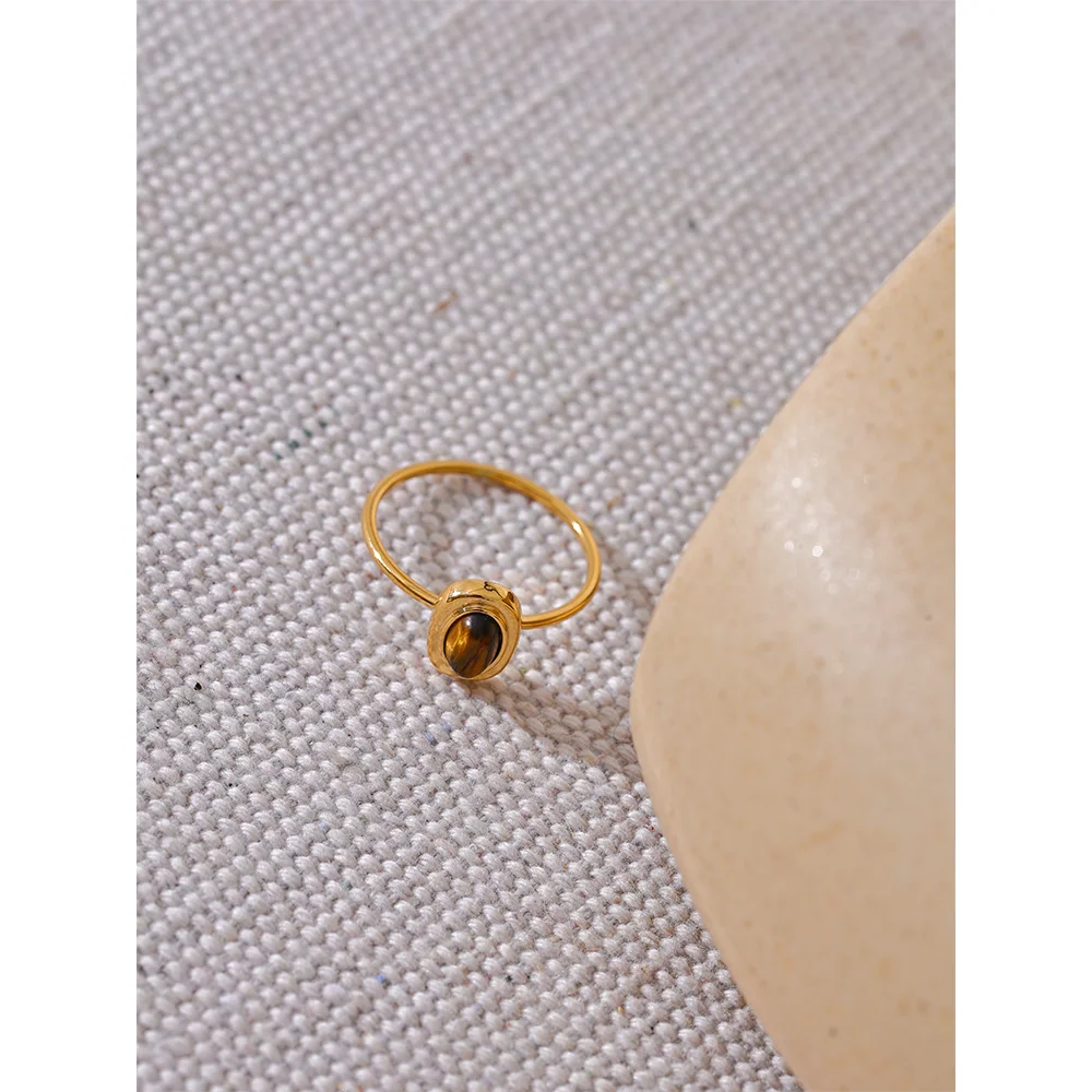 Anel Pedra Marrom Banhado em Ouro 18K