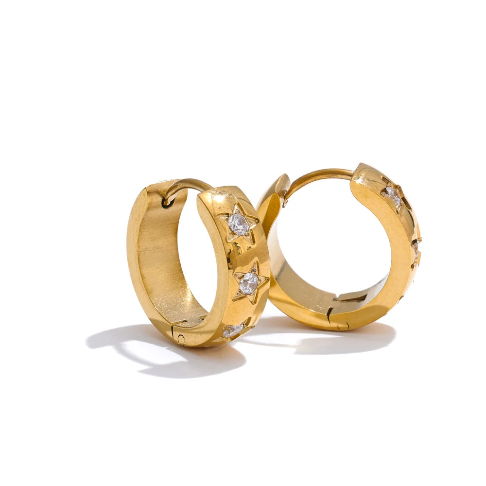 Brinco Zircônias Estrelas Banhado em Ouro 18K