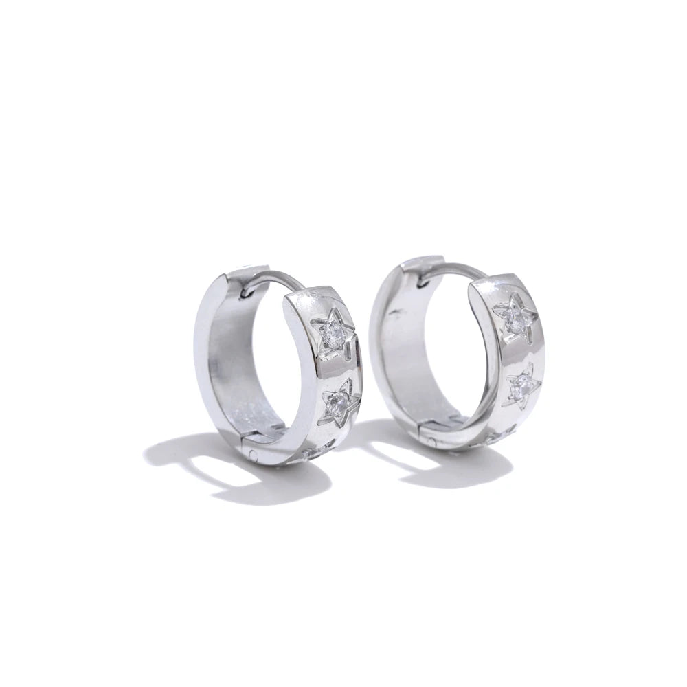 Brinco Zircônias Estrelas Banhado em Ouro 18K